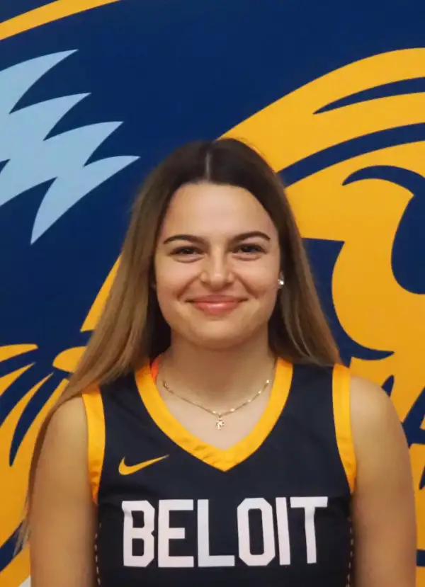 Maria Tomova, Basketball, Beloit College