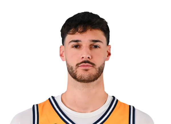 Martin de LaPorterie, Basketball, undefined