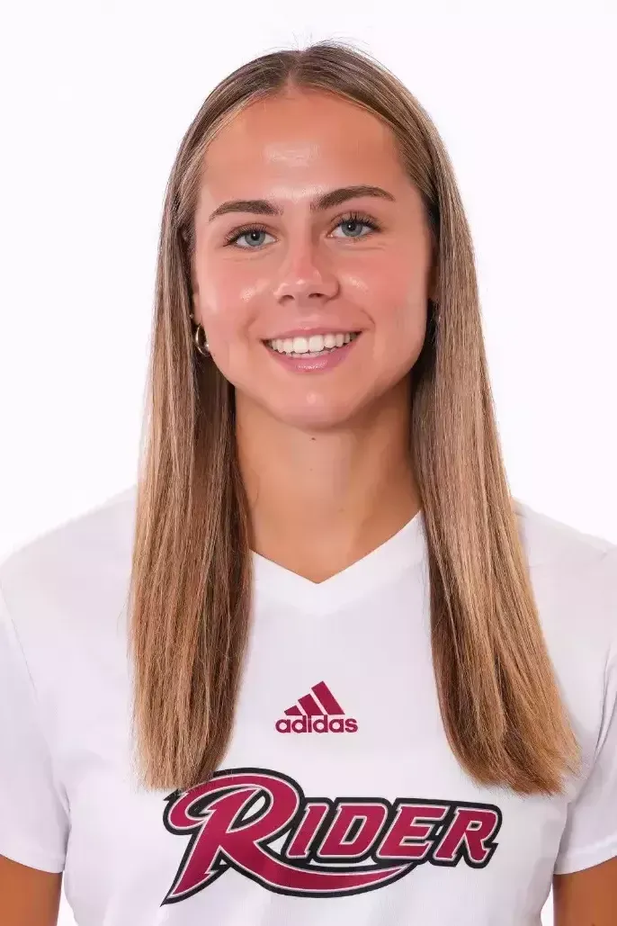 Noa Menzing, Soccer, undefined