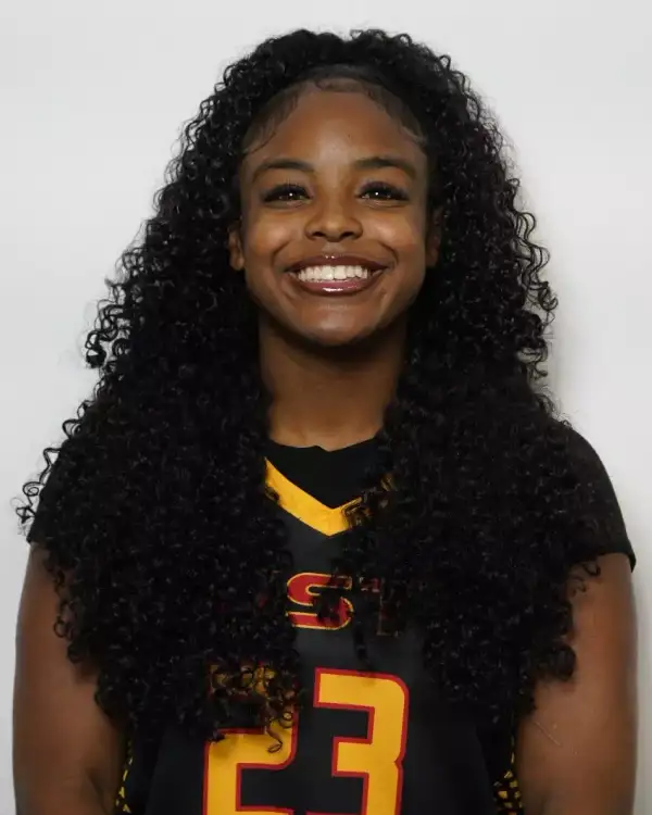 Juliana Penn, Basketball, University of St. Thomas (TX)