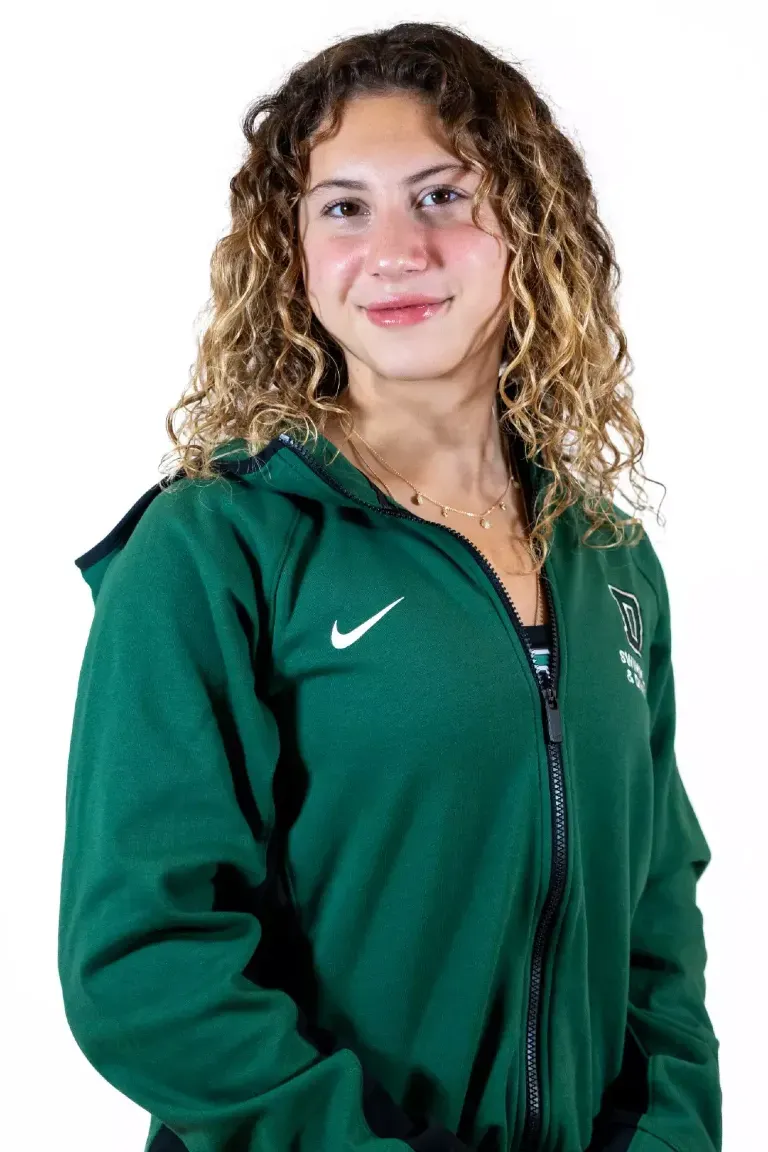 Nil Helvacioglu, Swimming & Diving, Dartmouth College