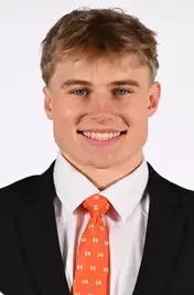 Seamus Latta, Hockey, undefined