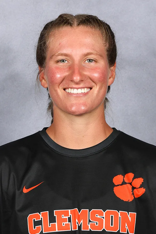 Nona Reason, Soccer, undefined