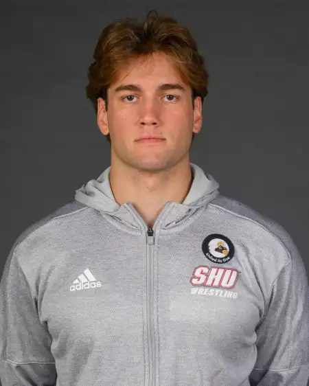 Peter Stathis, Wrestling, Sacred Heart University