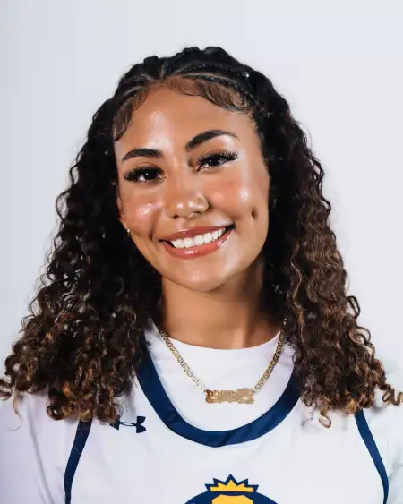 Bianca Barroso, Basketball, Warner University
