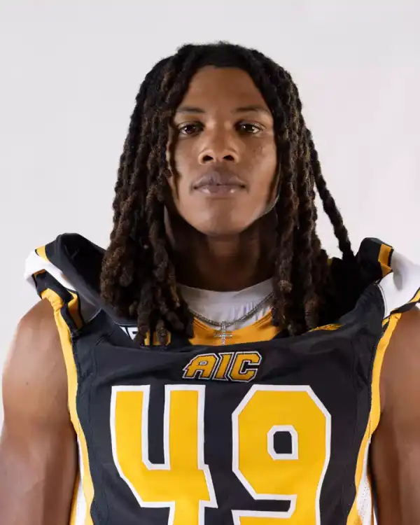 Ka'mauri Guinyard, Football, American International College