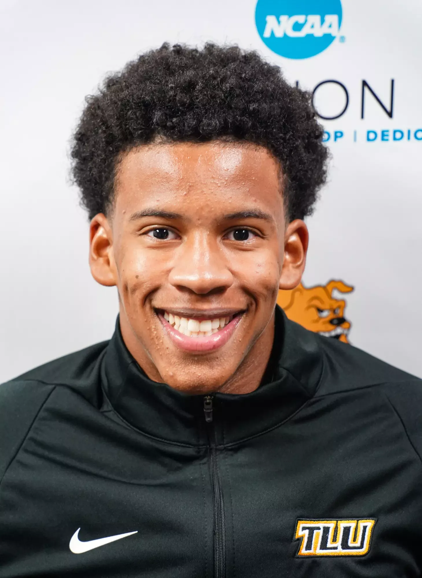 Julius Silva, Football, Texas Lutheran University