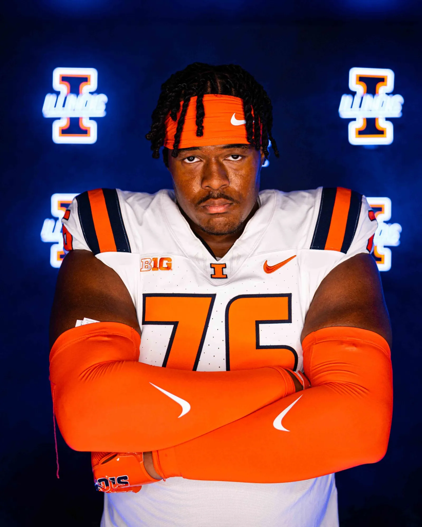 TJ Taylor, Football, undefined