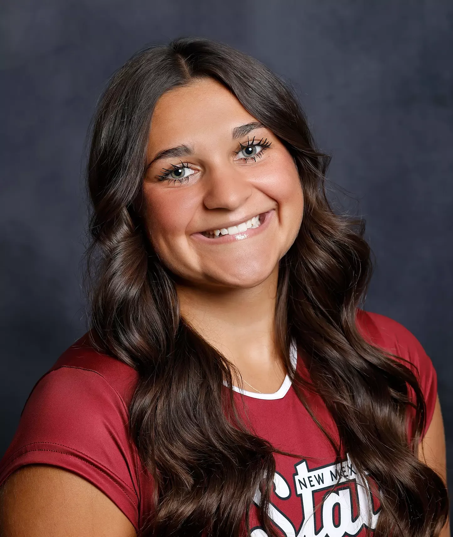 Mia Mendoza, Volleyball, undefined
