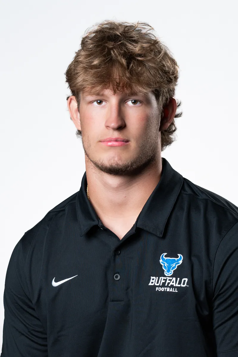 Aiden Howard, Football, undefined