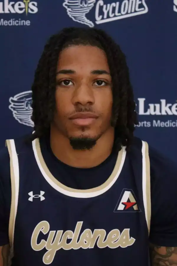 Darnelle Forrest, Basketball, Centenary University