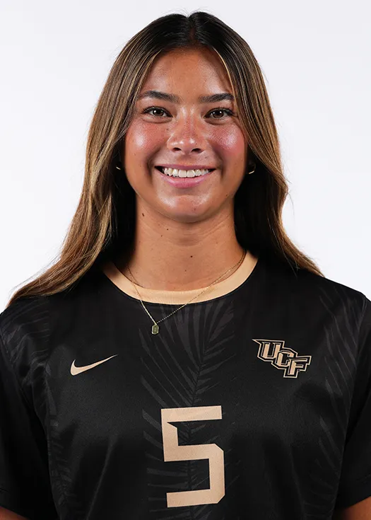 Natalie Leon, Soccer, undefined