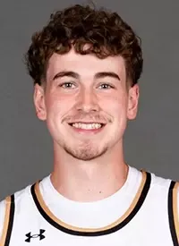Liam Madigan, Basketball, St. Olaf College