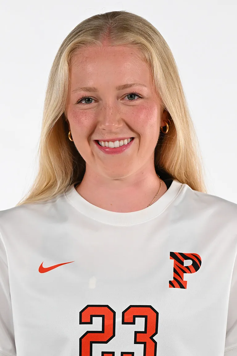 Neve Erdman, Soccer, Princeton University