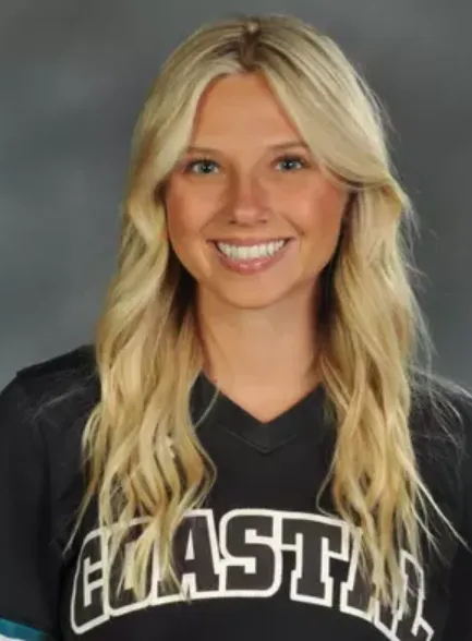 Clara Hudgens, Softball, undefined