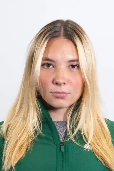 Alisa Ivanushkina, Fencing, Wagner College