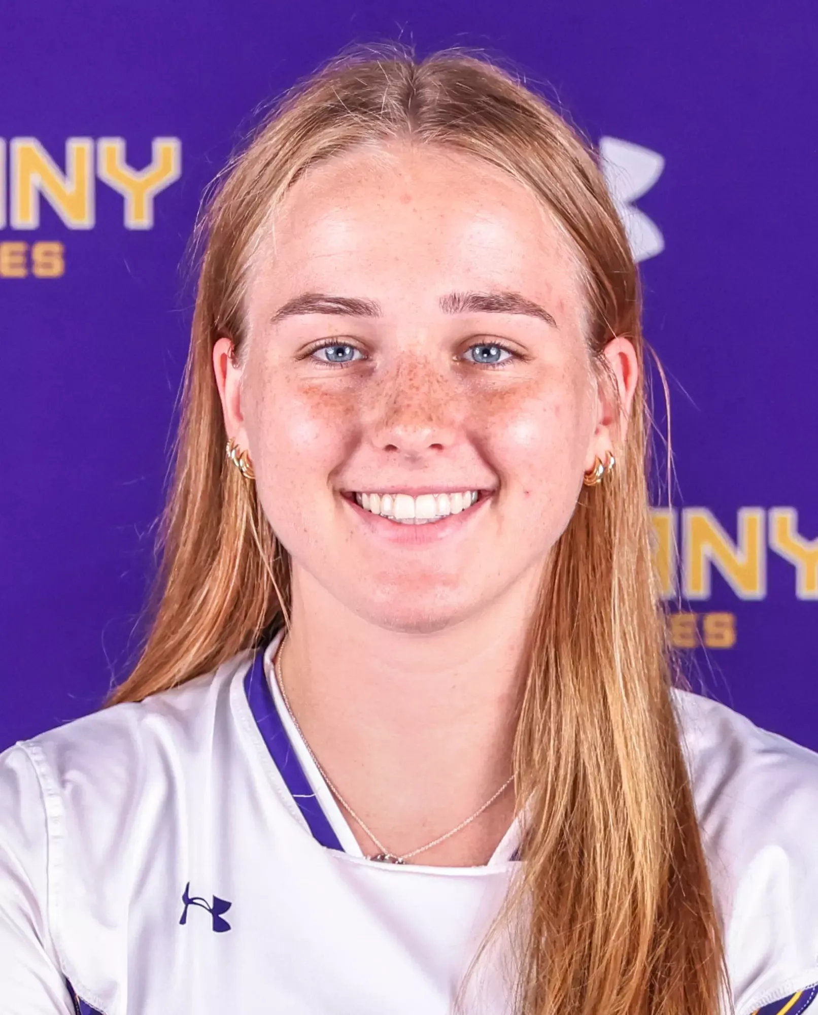 Sydney Kofton, Soccer, undefined