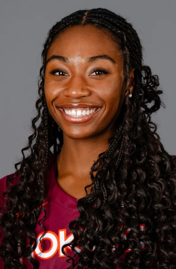 Leila Wells, Basketball, undefined