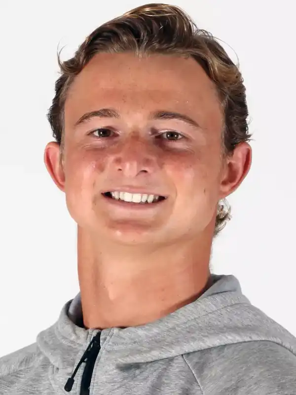 Sawyer Jones, Swimming & Diving, Saint Mary's University