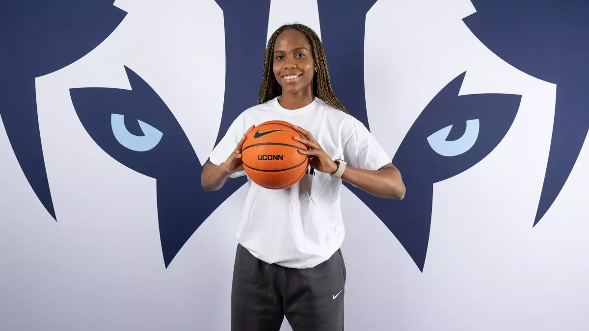 Blanca Quinonez, Basketball, undefined