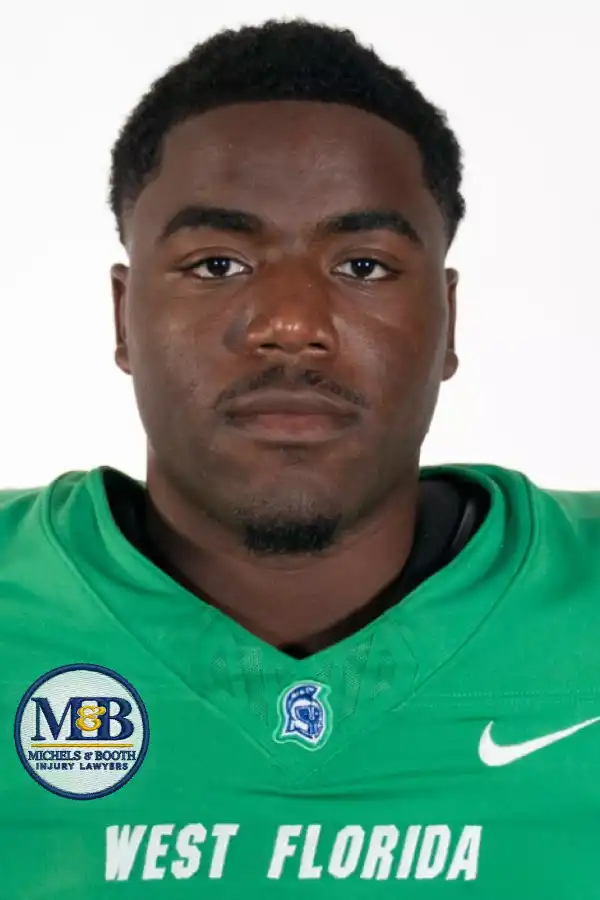 Travell Wright, Football, University of West Florida