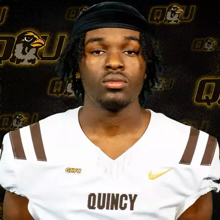 Zachary Woodberry, Football, Quincy University