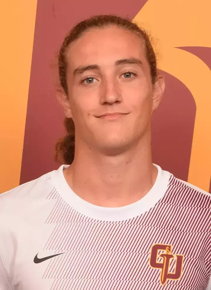 Pau Ferrer, Soccer, undefined