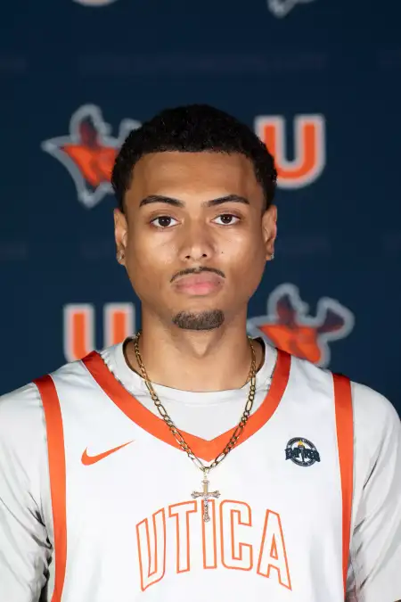 Jeffrey Manuel, Basketball, Utica University