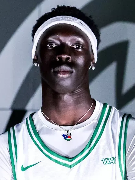 Deng Deng, Basketball, undefined