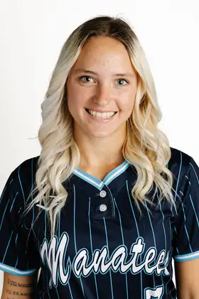 Brooke-Lynn Hilderbrand, Softball, undefined