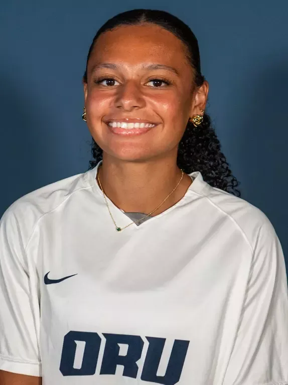 Genesis Helsley, Soccer, undefined