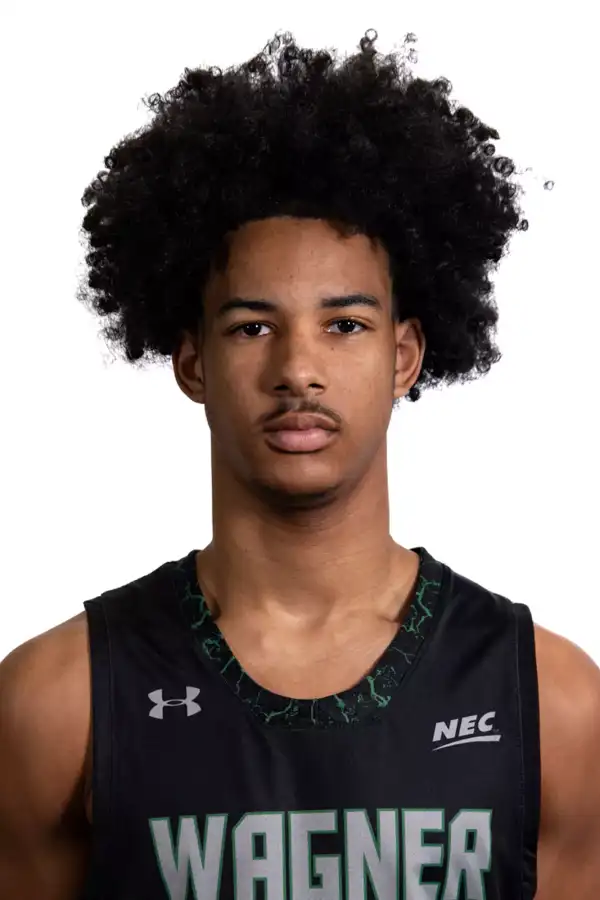 Gavin Edwards, Basketball, Wagner College