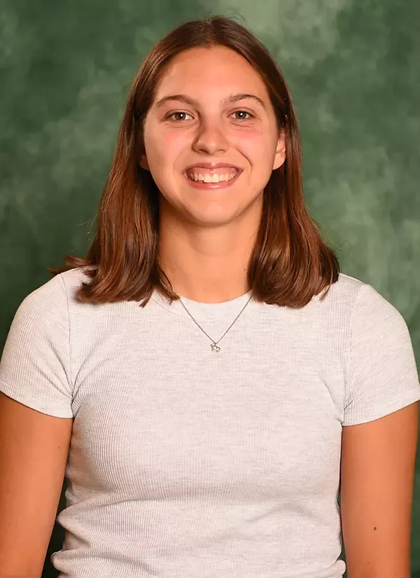 Ella Twomey, Swimming & Diving, Le Moyne College