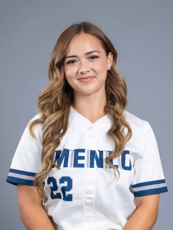 Alina Perez, Softball, Menlo College