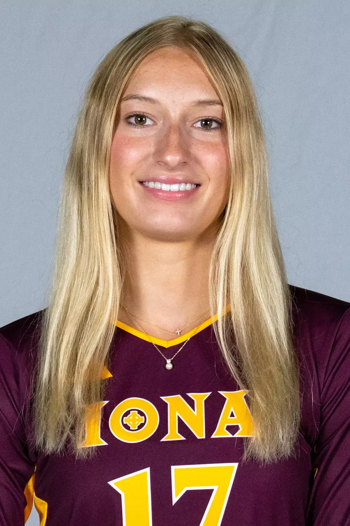 Gabby Taylor, Volleyball, Iona University
