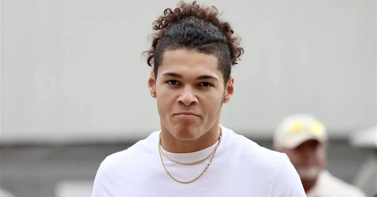 Nicolas Clayton, Football, undefined