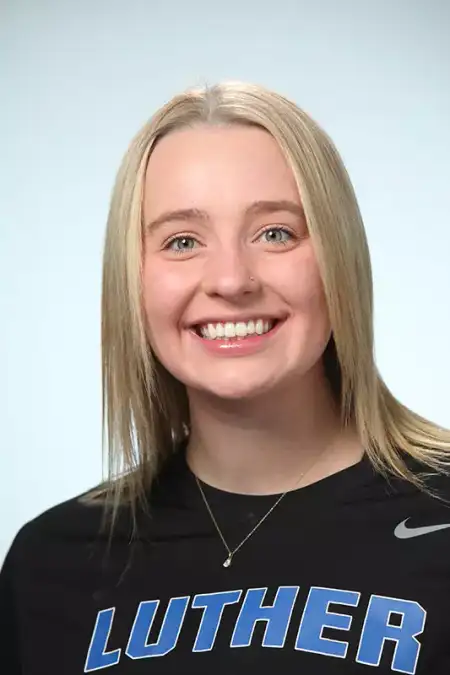 Lexi James, Basketball, Luther College