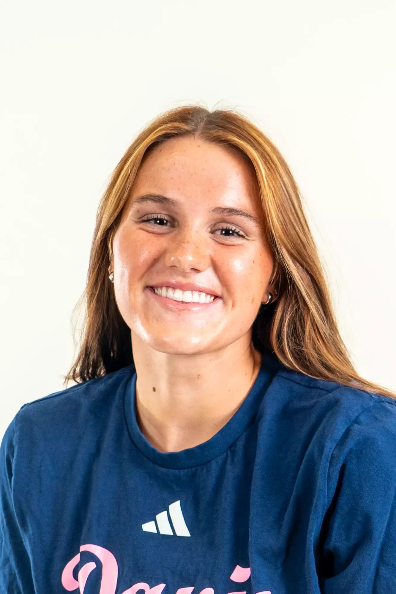 Ezmee Jones, Swimming & Diving, University of California, Davis