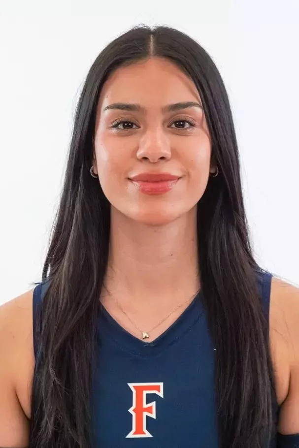 Italia Bernal, Volleyball, undefined