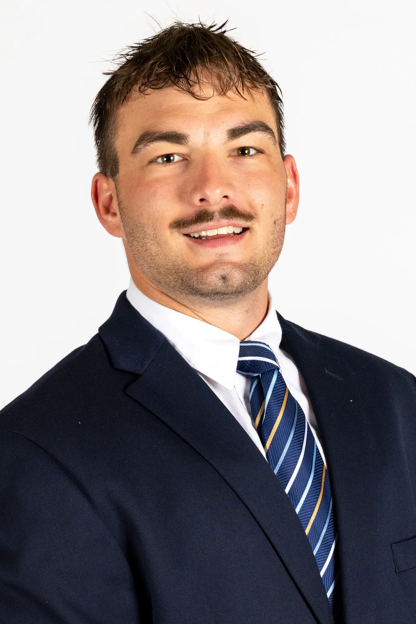 Nico Schwikal, Football, undefined