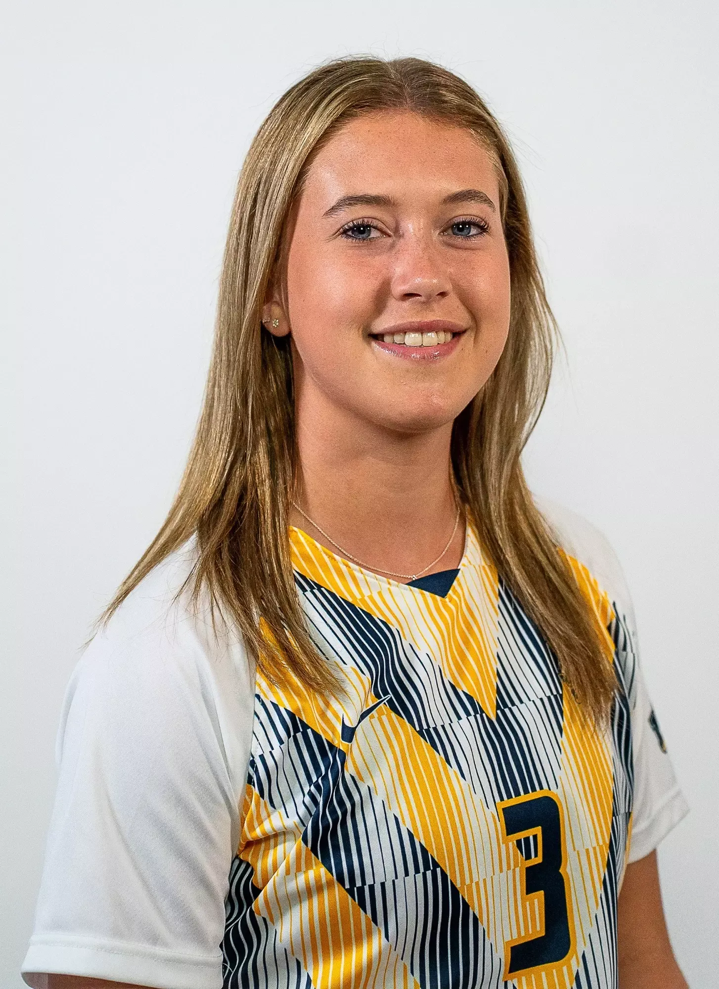 Imogen Fahy, Soccer, undefined