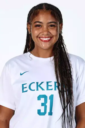 Caia Sutton, Soccer, undefined