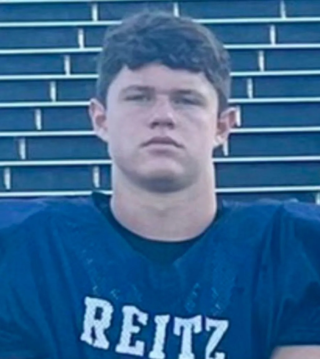 Quentin Boeke, Football, undefined