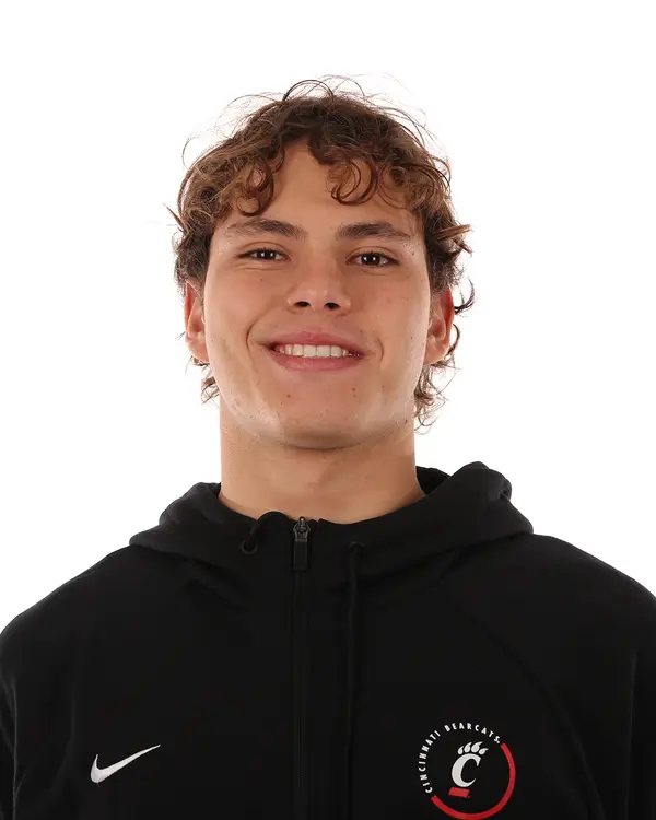 Alejandro Varon, Swimming & Diving, University of Cincinnati
