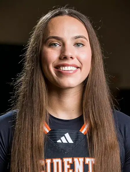 Natalia Benavidez, Basketball, Occidental College