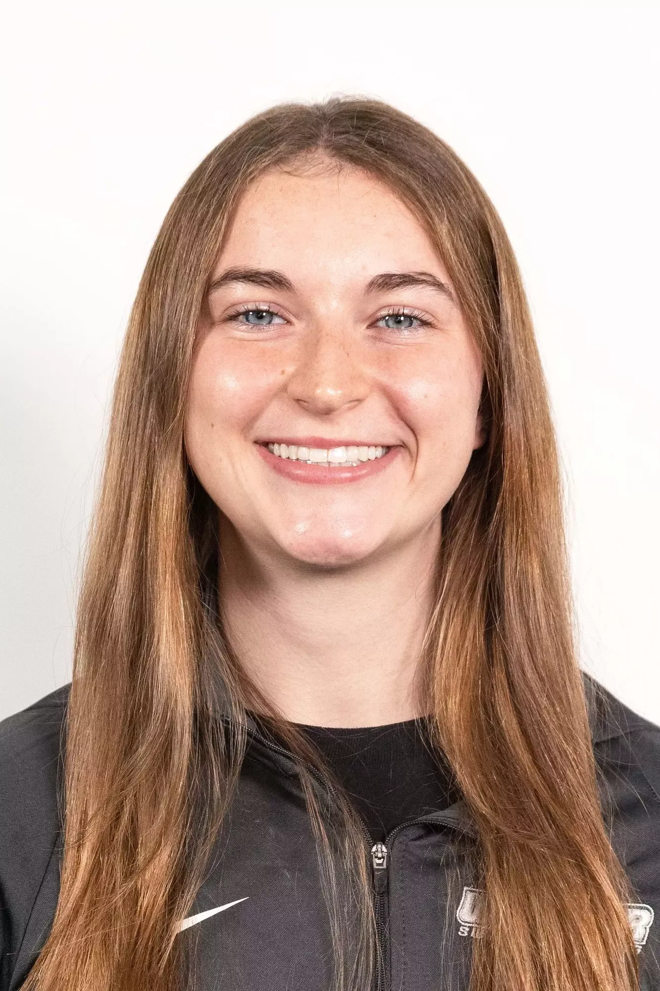 Simone Koret, Swimming & Diving, Wagner College