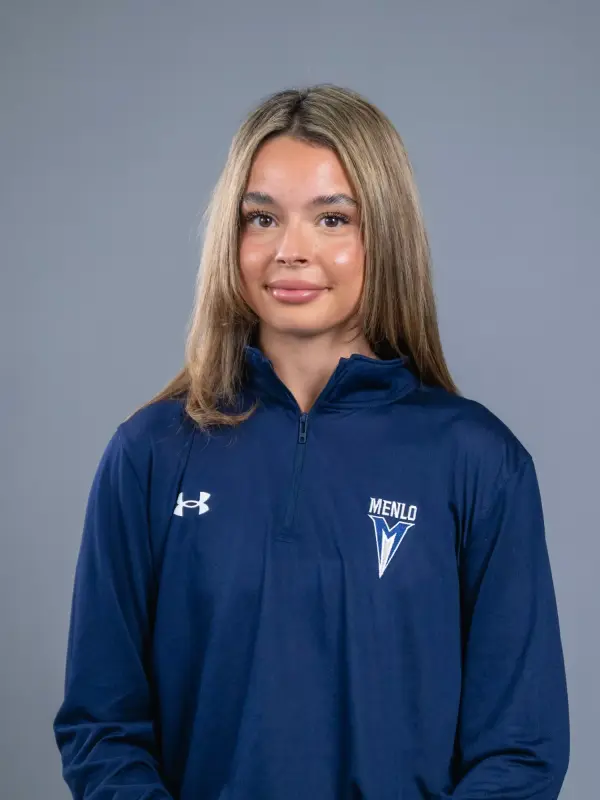 Elyssa Alvidrez, Soccer, Menlo College
