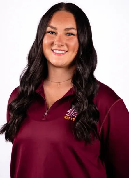 Katie Chester, Softball, undefined