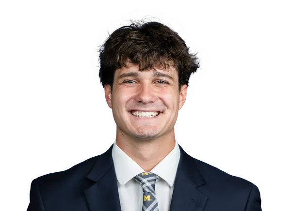 Hunter Robertson, Football, undefined