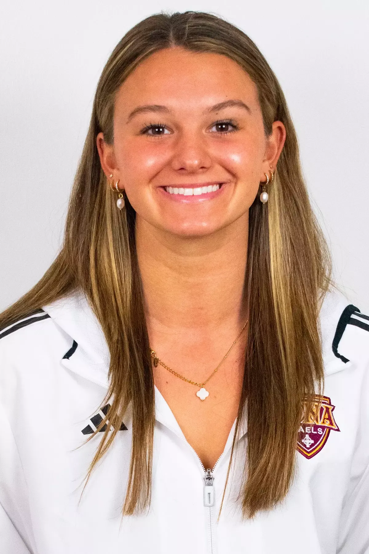Ela Goucher, Swimming & Diving, Iona University